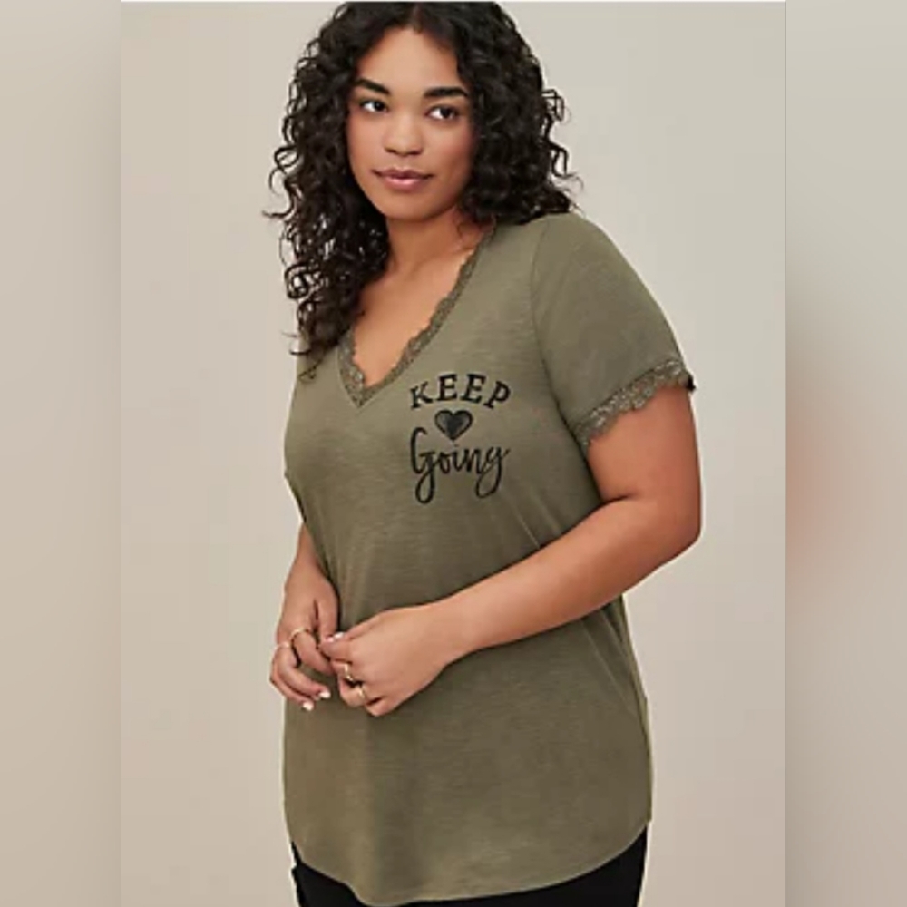 🦋Torrid shirt